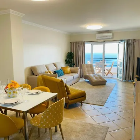 Ocean View דירה *